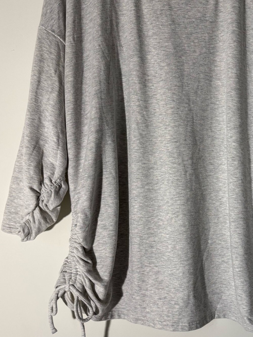 Athleta Lombard Ruched Side Tie Sweatshirt gray Sz 3X - Picture 3 of 11